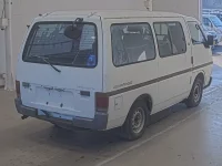 Isuzu FARGO VAN лот № 20404 оценка 3  с аукциона в Японии 1