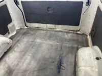 Isuzu FARGO VAN лот № 20404 оценка 3  с аукциона в Японии 3