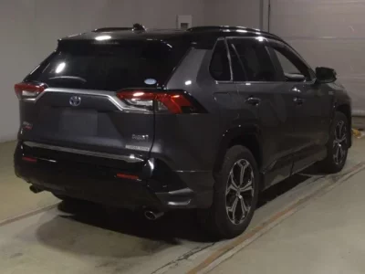 Toyota RAV4  с аукциона в Японии