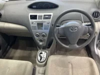 Toyota BELTA лот № 20419 оценка 3.5  с аукциона в Японии 3