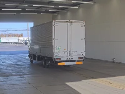 Mitsubishi FUSO FIGHTER