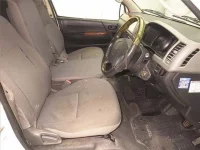 Toyota REGIUS ACE VAN лот № 70252 оценка R  с аукциона в Японии 4