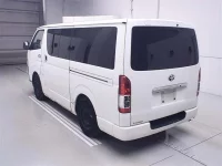 Toyota REGIUS ACE VAN лот № 70252 оценка R  с аукциона в Японии 1