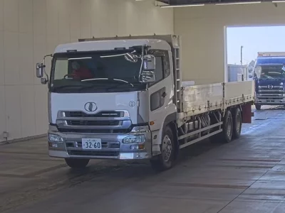 Nissan QUON  с аукциона в Японии