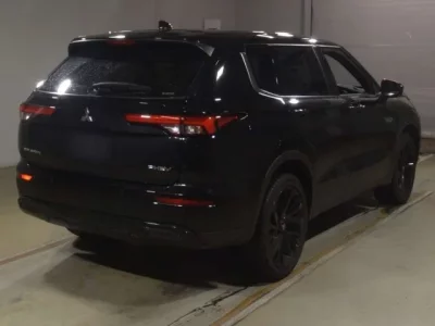 Mitsubishi OUTLANDER PHEV  с аукциона в Японии
