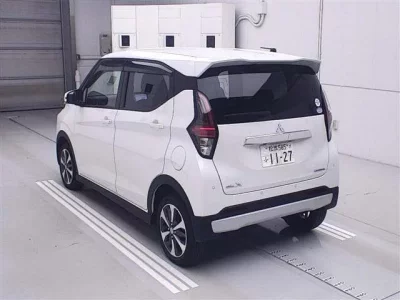 Mitsubishi EK X  с аукциона в Японии