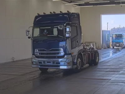 Nissan QUON  с аукциона в Японии