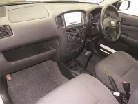 Toyota SUCCEED лот № 70300 оценка 3.5  с аукциона в Японии 3