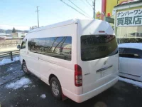 Toyota HIACE VAN лот № 90159 оценка 3  с аукциона в Японии 1
