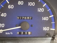 Toyota HILUX лот № 20454 оценка 3.5  с аукциона в Японии 8