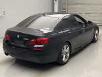 BMW 5-Series лот № 5012 оценка 4  с аукциона в Японии 1