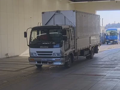Isuzu FORWARD  с аукциона в Японии