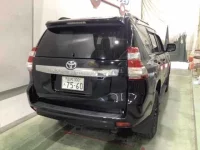 Toyota LAND CRUISER PRADO лот № 52 оценка 3.5  с аукциона в Японии 1