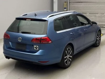 Volkswagen GOLF VARIANT  с аукциона в Японии