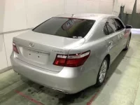Lexus LS лот № 55 оценка R  с аукциона в Японии 1