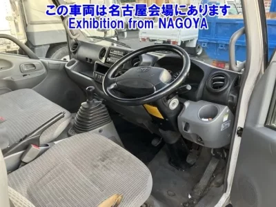 Toyota DYNA  с аукциона в Японии