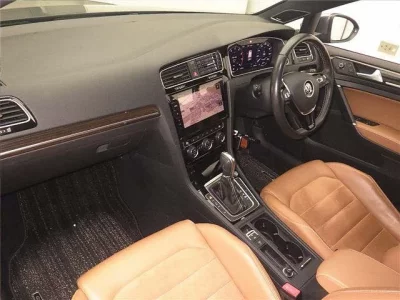 Volkswagen GOLF VARIANT