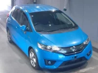 Honda FIT лот № 7025 оценка 3.5  с аукциона в Японии 4