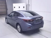 Mazda AXELA лот № 70390 оценка 3.5  с аукциона в Японии 1