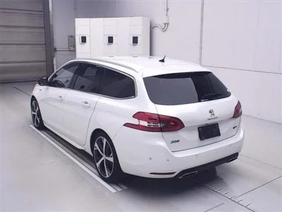 Peugeot 308  с аукциона в Японии