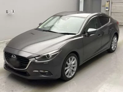 Mazda AXELA  с аукциона в Японии