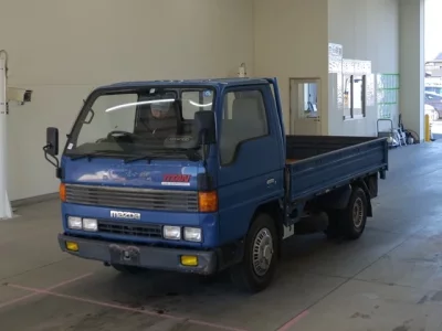 Mazda TITAN  с аукциона в Японии