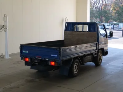 Mazda TITAN  с аукциона в Японии