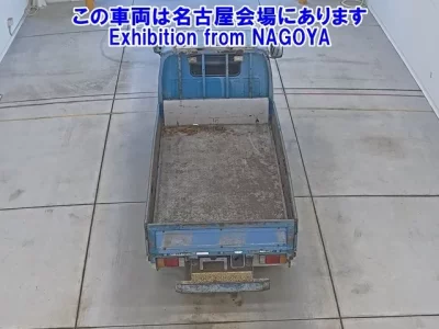 Isuzu ELF  с аукциона в Японии