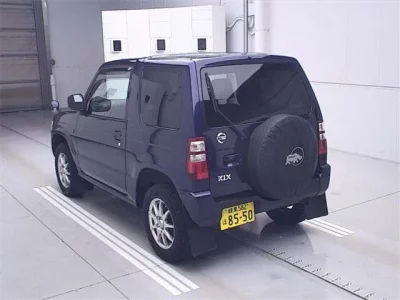 Nissan KIX  с аукциона в Японии