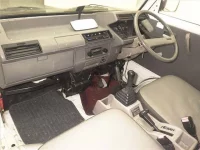 Suzuki CARRY TRUCK лот № 70412 оценка 3.5  с аукциона в Японии 3