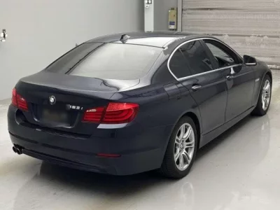 BMW 5-Series  с аукциона в Японии