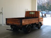 Mitsubishi FUSO TRUCK лот № 1373 оценка 3  с аукциона в Японии 1