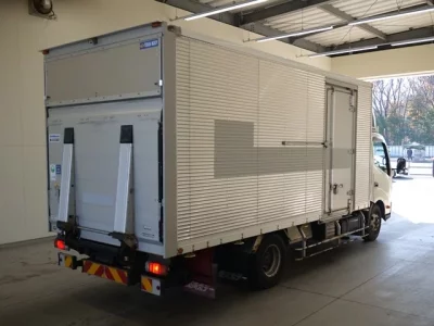 Hino DUTRO  с аукциона в Японии