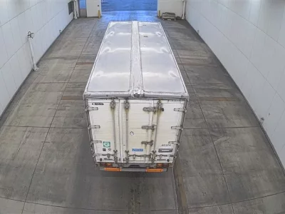 Isuzu FORWARD  с аукциона в Японии