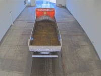 Nissan QUON лот № 4204 оценка 3.5  с аукциона в Японии 2