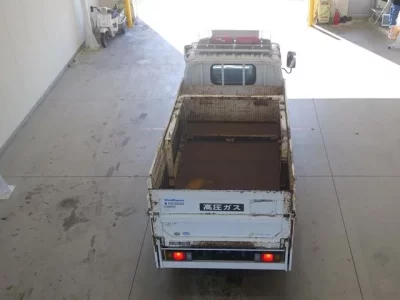 Isuzu ELF  с аукциона в Японии