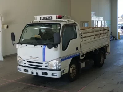 Isuzu ELF  с аукциона в Японии