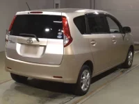 Toyota PASSO SETTE лот № 4104 оценка 2  с аукциона в Японии 1