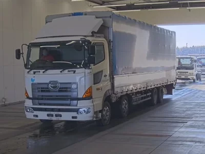 Hino PROFIA  с аукциона в Японии