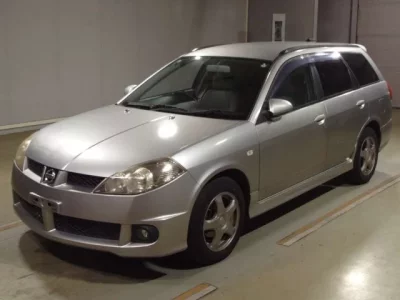 Nissan WINGROAD  с аукциона в Японии