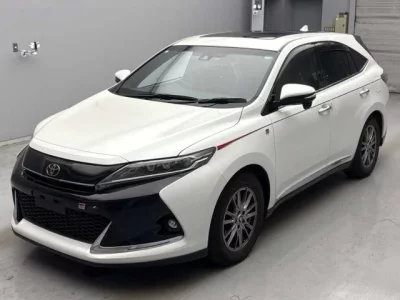 Toyota HARRIER  с аукциона в Японии