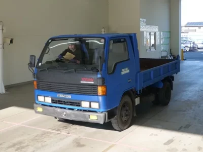 Mazda TITAN  с аукциона в Японии
