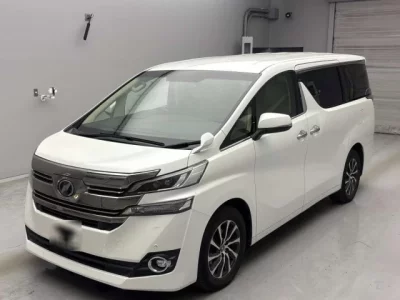 Toyota VELLFIRE  с аукциона в Японии