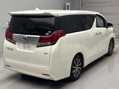 Toyota ALPHARD  с аукциона в Японии