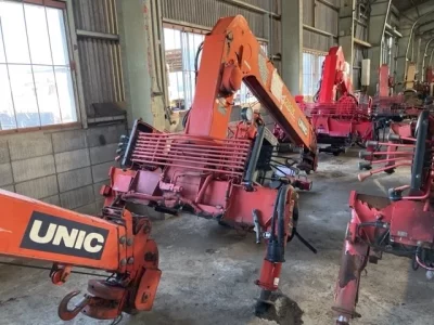 OTHERS UNIC CRANE