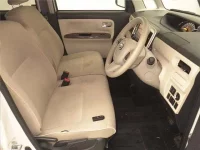 Daihatsu MOVE CANBUS лот № 60194 оценка 3.5  с аукциона в Японии 4