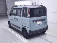 Suzuki SPACIA GEAR лот № 60200 оценка 4.5  с аукциона в Японии 1