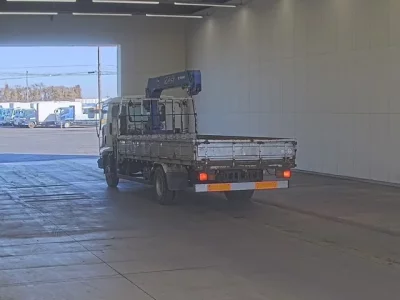 Isuzu FORWARD  с аукциона в Японии