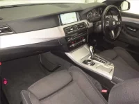 BMW 5-Series лот № 60198 оценка 3.5  с аукциона в Японии 3