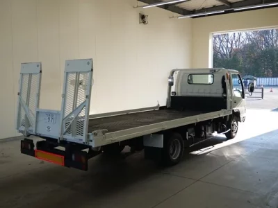 Mazda TITAN  с аукциона в Японии